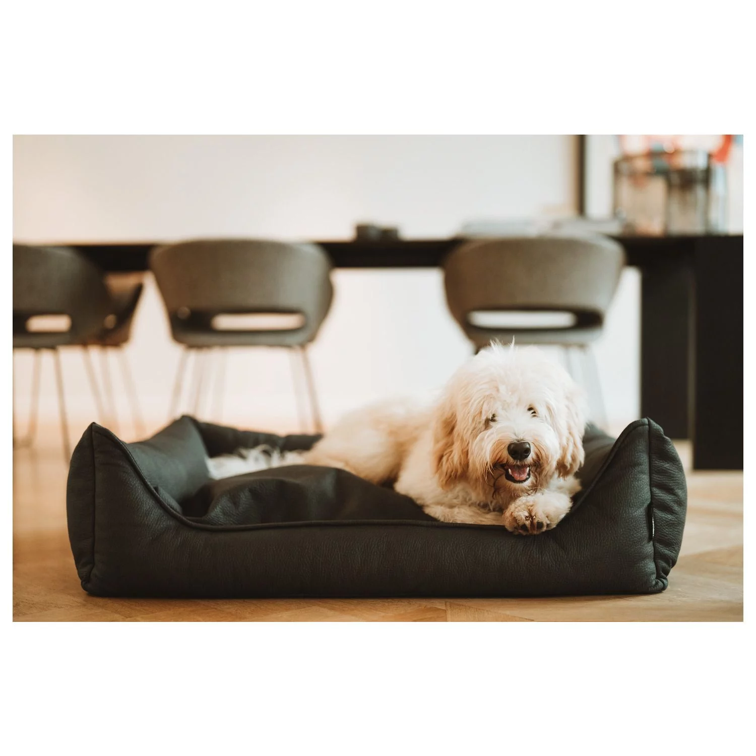 Maxxnobel Ultra Orthopedische Sofa Lederlook Zwart - Hondenbank - Afbeelding 4